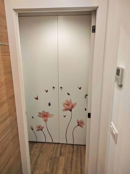 Loft La Calahorra Del Bere Con Posibilidad De Aparcamiento Pregunta Por El Pack Mas Amor Córdoba Eksteriør bilde
