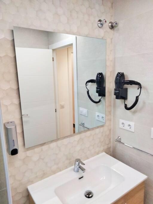 Loft La Calahorra Del Bere Con Posibilidad De Aparcamiento Pregunta Por El Pack Mas Amor Córdoba Eksteriør bilde